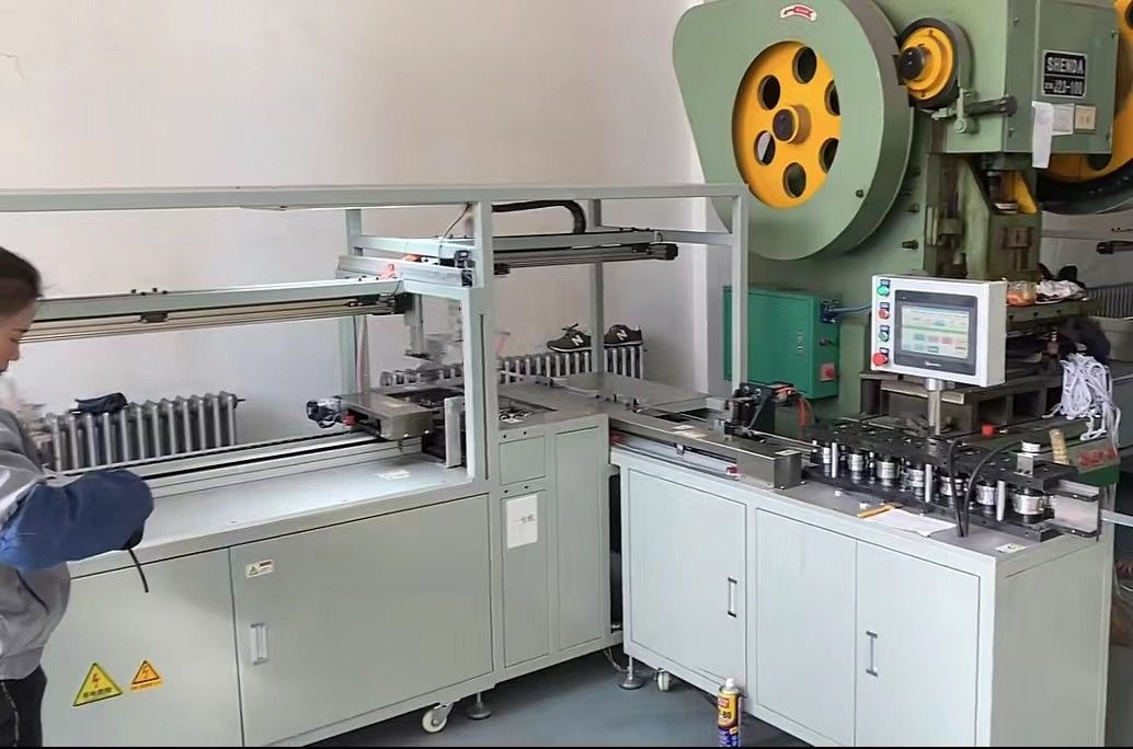 Unbemannte Steuerungsfiltermaschine 220V 5,5 kW